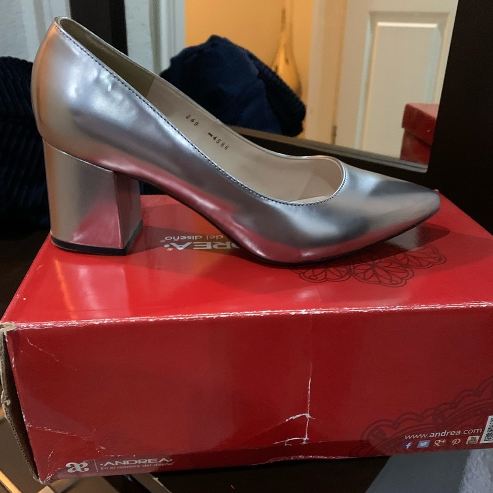 Med heels